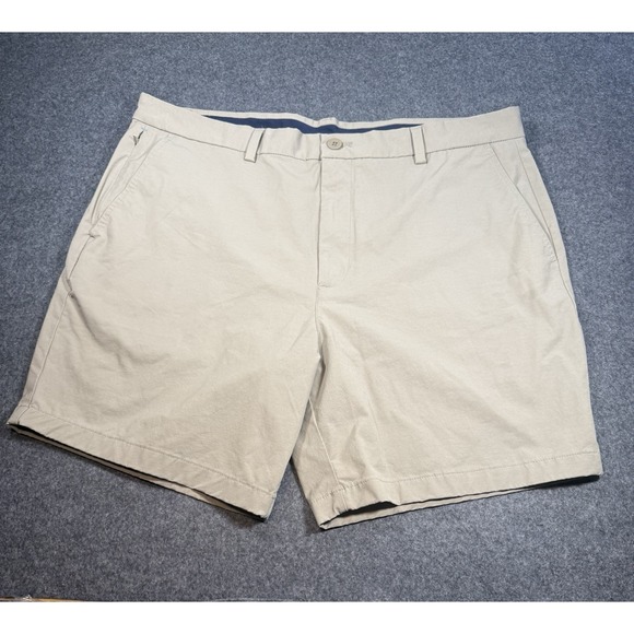 Vineyard Vines Other - Vineyard Vines Men's On-The-Go Performance Chino Shorts in Beige Size 38